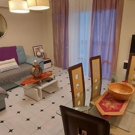 Cozy Apartment In Fuengirola! Baesta Laege Exterior foto